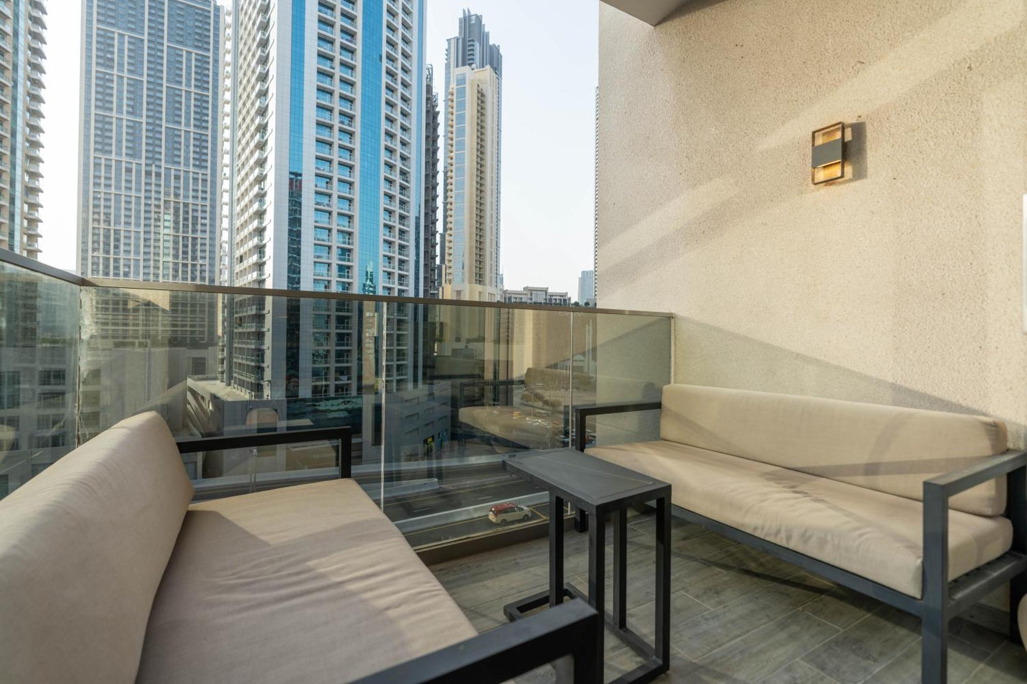 Bespoke Holiday Homes - Mag 318 Downtown ดูไบ ภายนอก รูปภาพ