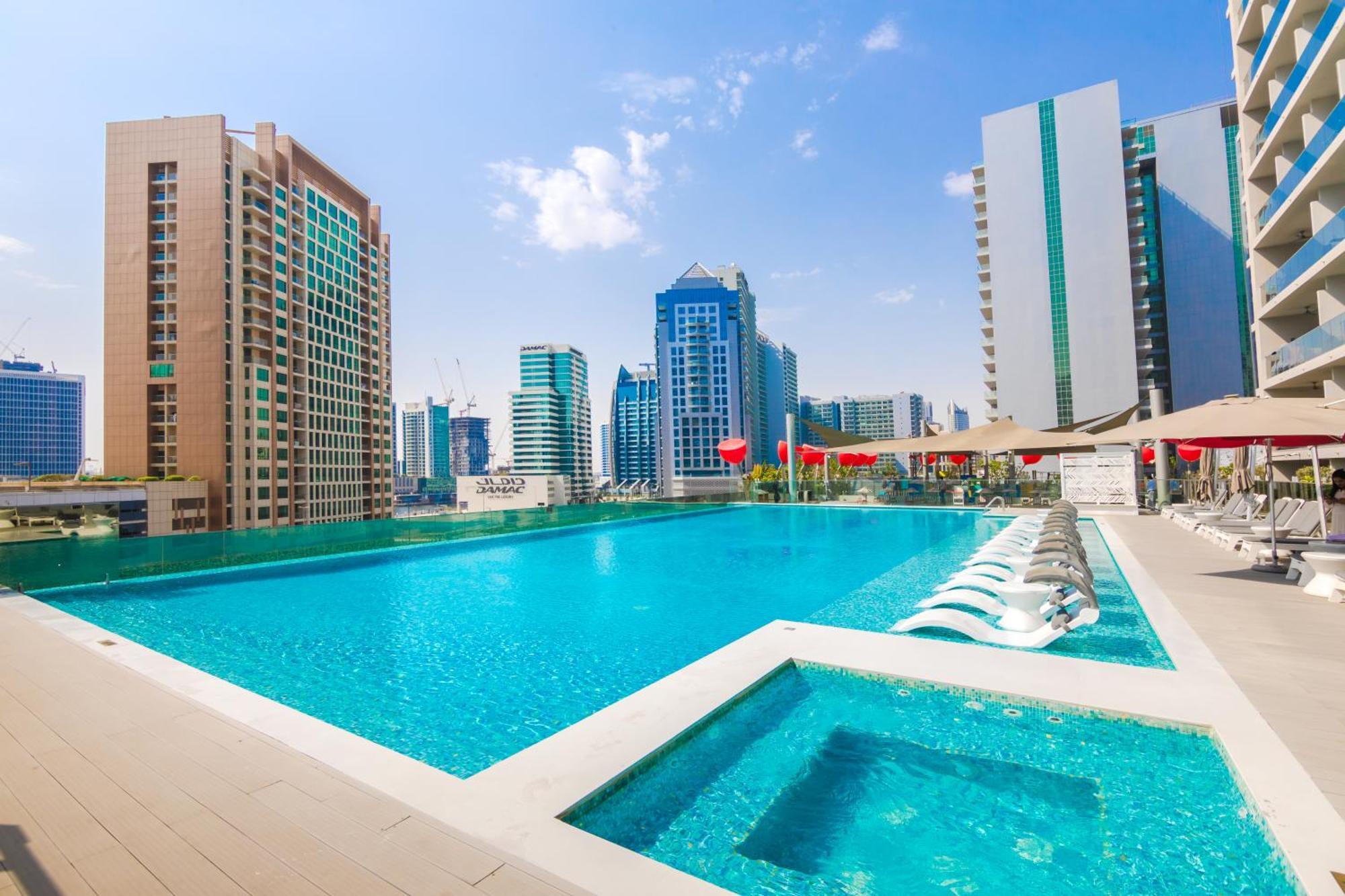 Bespoke Holiday Homes - Mag 318 Downtown ดูไบ ภายนอก รูปภาพ